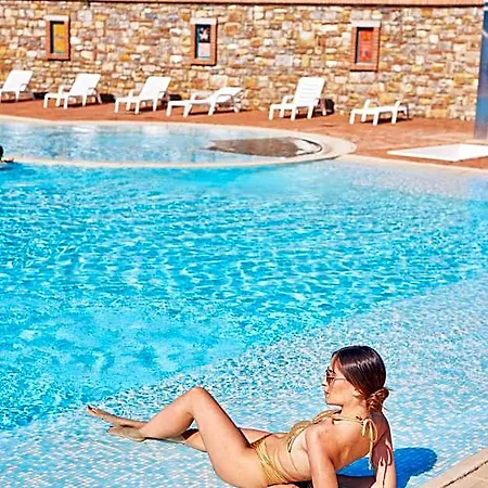 Ancora Hotel 3*
